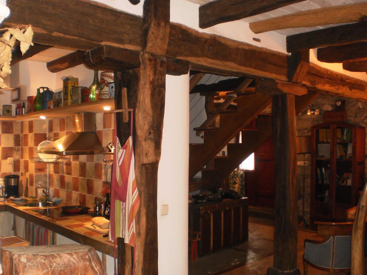 Larraenea Bed And Breakfast Lesaka Exterior foto